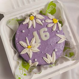 Birthday Special Bento Cake – White Floral Edition