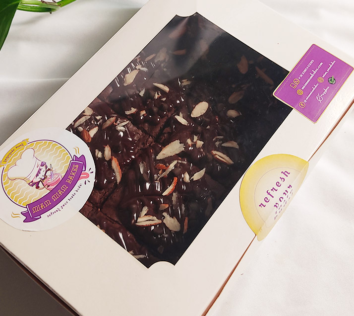 Chocolate Truffle Drizzled Brownies Packed