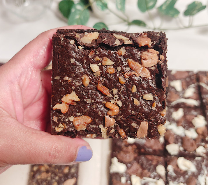 Chocolate with Walnuts Brownie