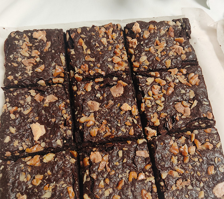 Chocolate with Walnuts Brownie