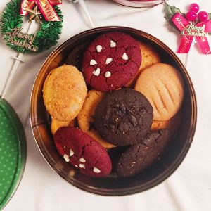 Christmas Special Assorted Cookies in Round Tin