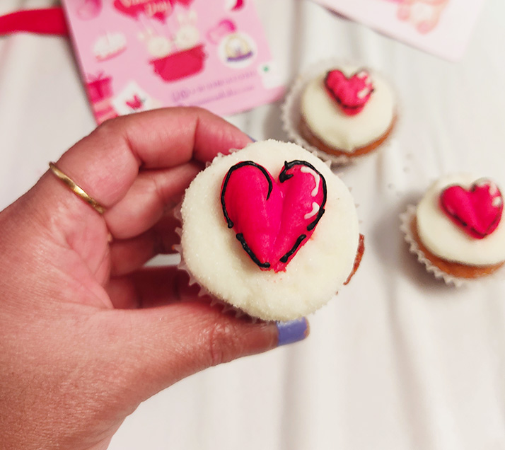 Valentine’s Special mini Heart Cupcakes – Cute, Romantic & Made with Love