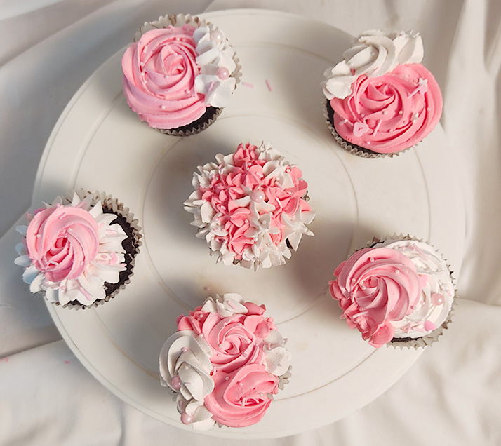 Birthday Special Pink White Cupcakes